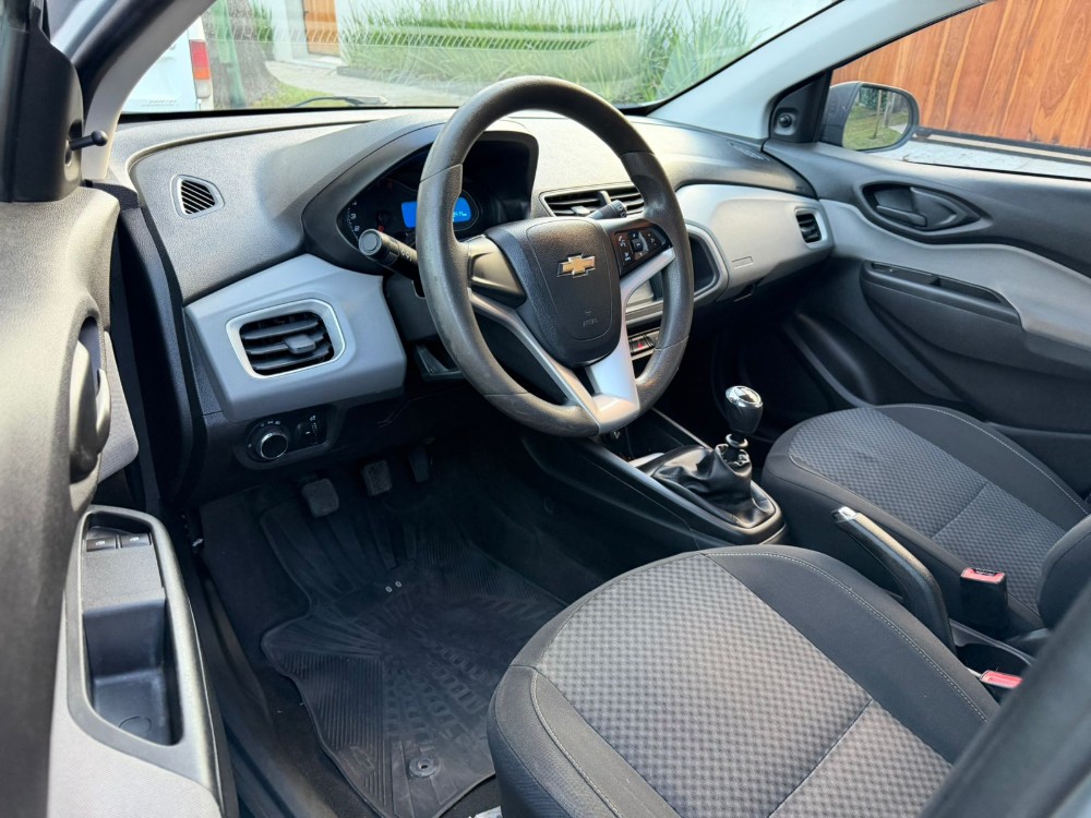 Chevrolet Onix LT — foto 10